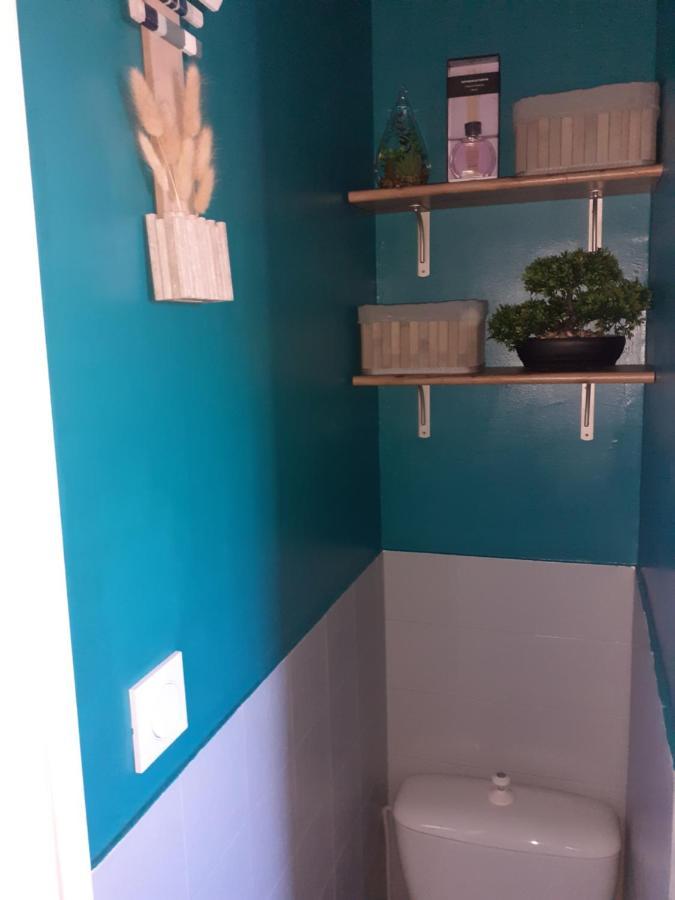 Bandol Nature Et Loisirs: Parking/ Piscine Ngoại thất bức ảnh