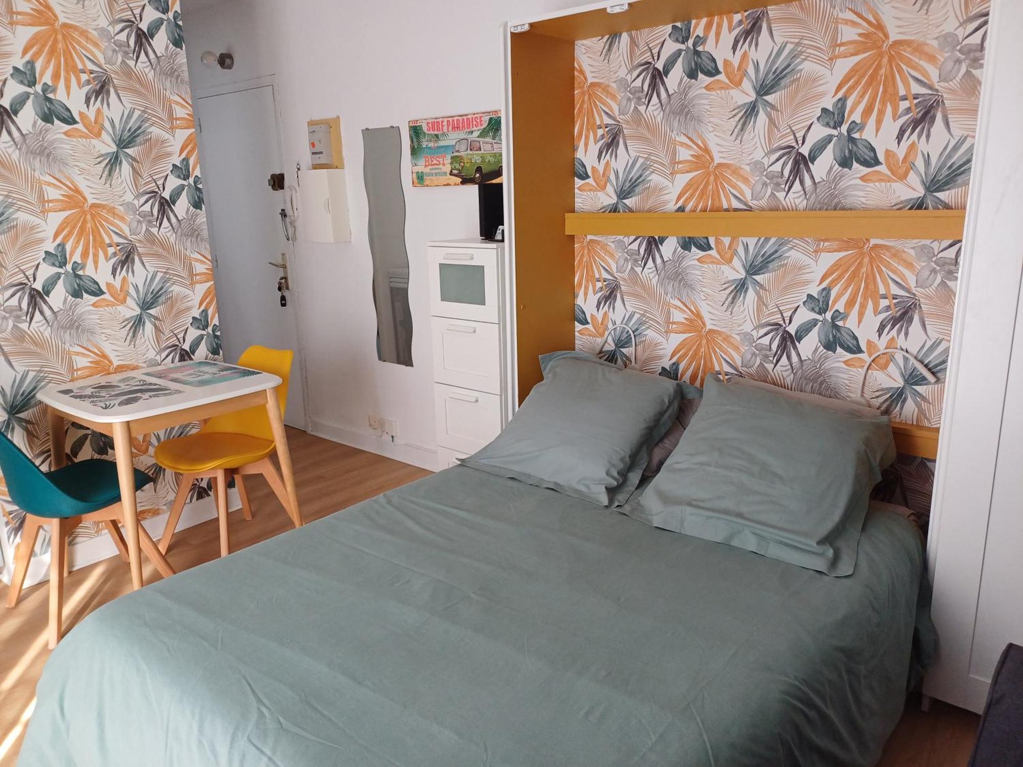 Bandol Nature Et Loisirs: Parking/ Piscine Ngoại thất bức ảnh